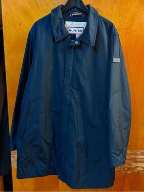 Hunter Men's Navy Raincoat Jacket